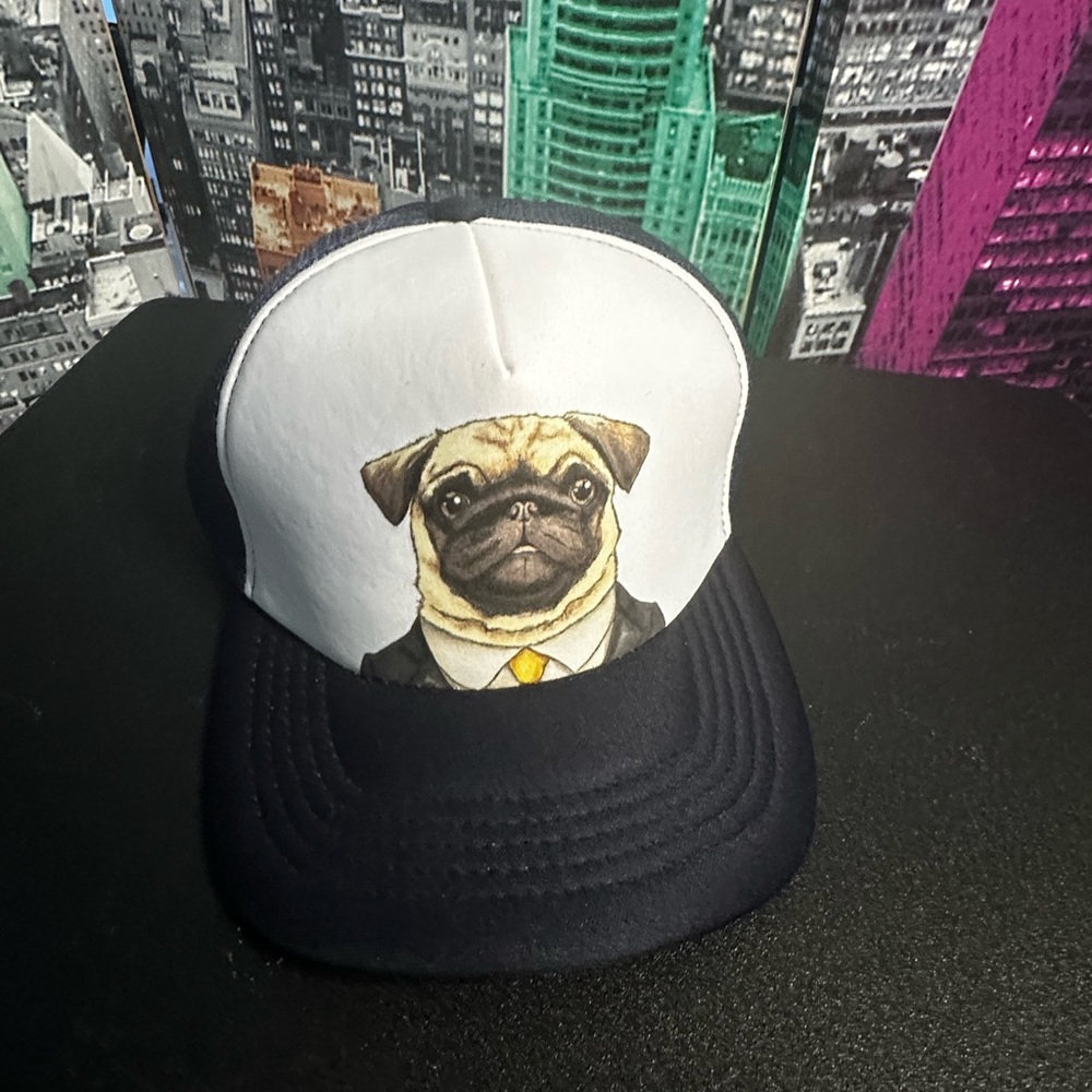 Pug , Snapback